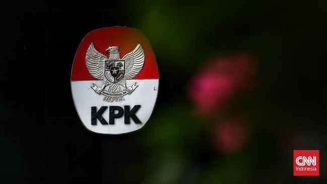 KPK Tangkap Pria Peras PNS Bogor, Barbuk Rp300 Juta dan Mobil Porsche