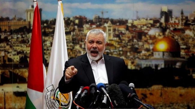 Hamas Vows Revenge on Israel Following Ismail Haniyeh's Assassination in Iran